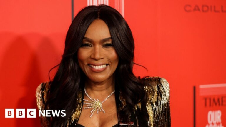 Angela Bassett: Black Panther actress to receive honorary Oscar